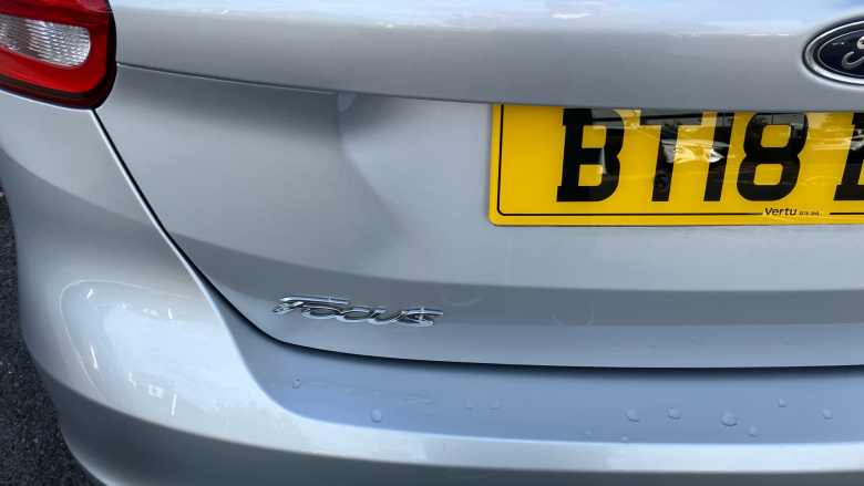 Ford Focus 1.0 EcoBoost 140 ST-Line Navigation 5dr Petrol Hatchback